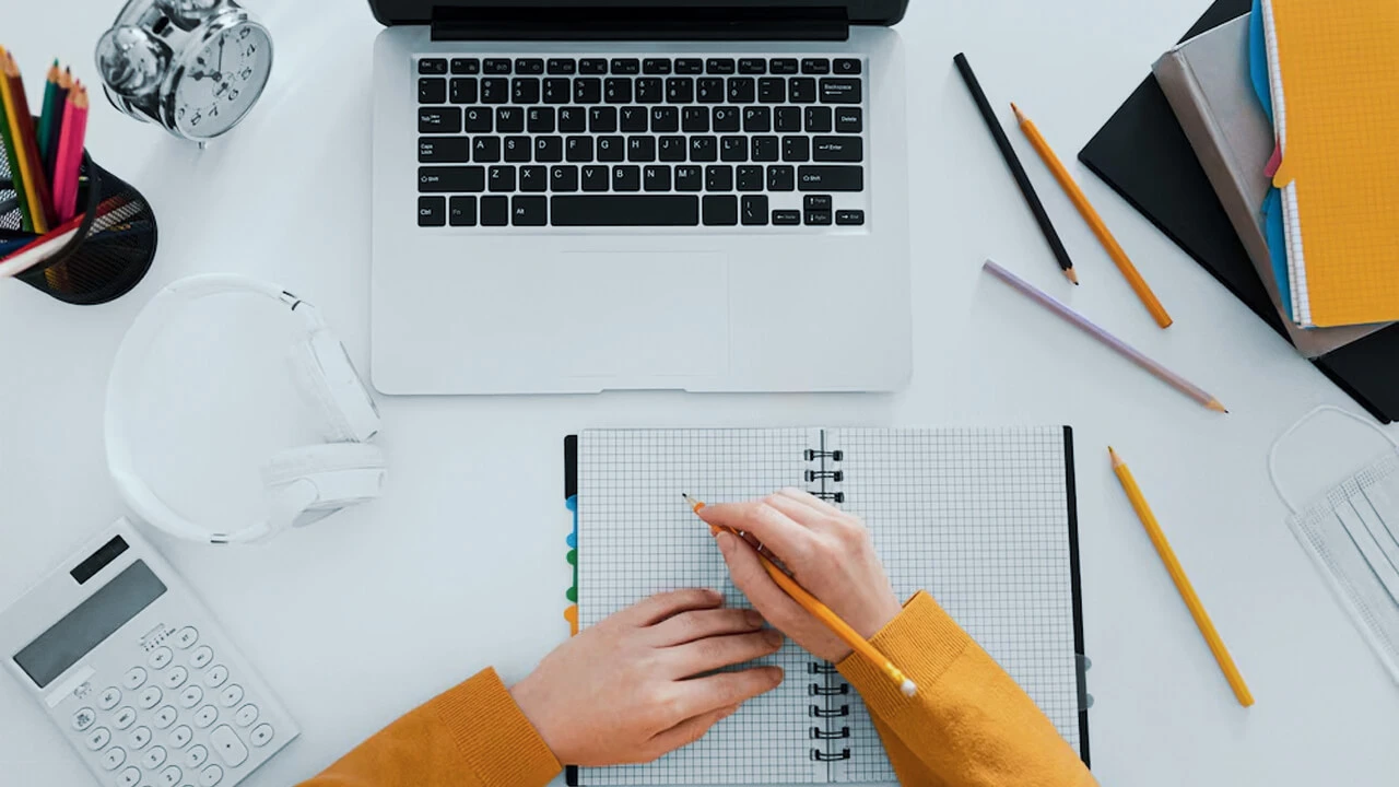 Chefredakteur und schreibt für Suvretta Snow Sports